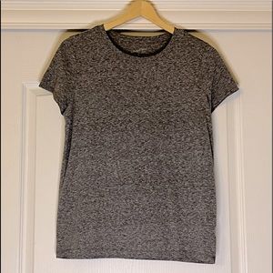 Universal Thread Gray Crew Neck Plain Short Sleeve Shirt M